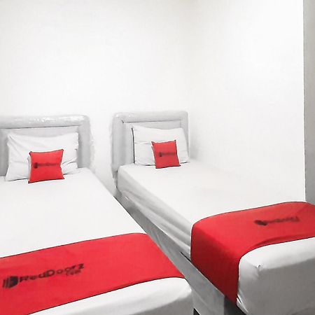 Reddoorz Syariah Near Transmart Mall Palembang Zewnętrze zdjęcie