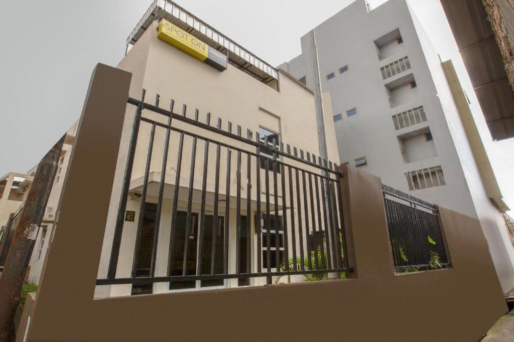 Reddoorz Syariah Near Transmart Mall Palembang Zewnętrze zdjęcie